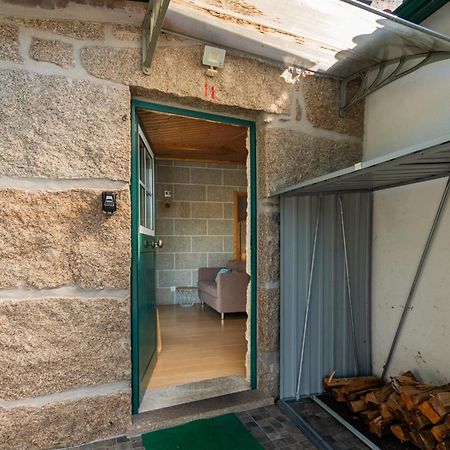Casa Rustica T2 Com Salamandra E Cozinha - Seia - Serra Da Estrela - Casa Do Loureiro II Zewnętrze zdjęcie