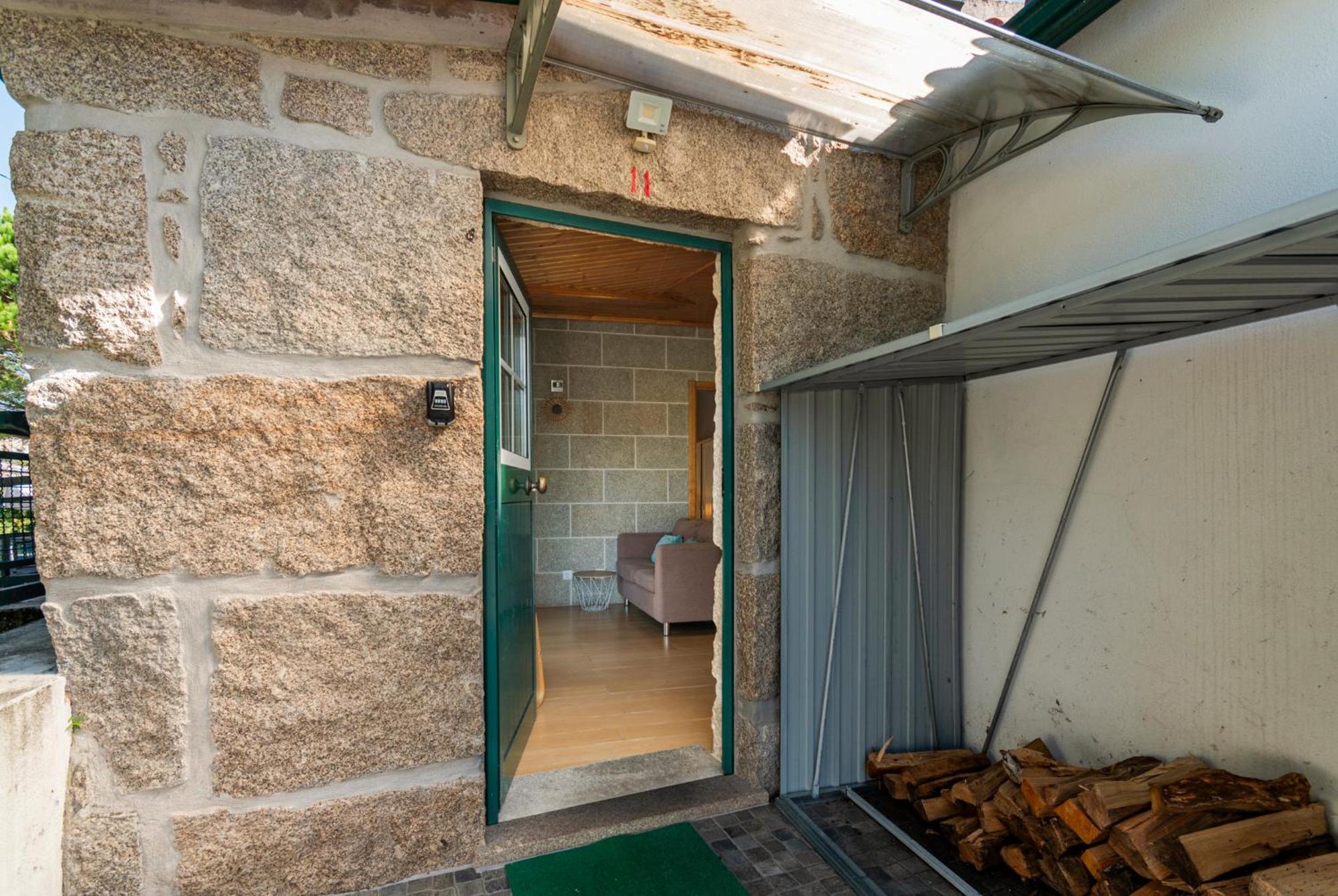 Casa Rustica T2 Com Salamandra E Cozinha - Seia - Serra Da Estrela - Casa Do Loureiro II Zewnętrze zdjęcie