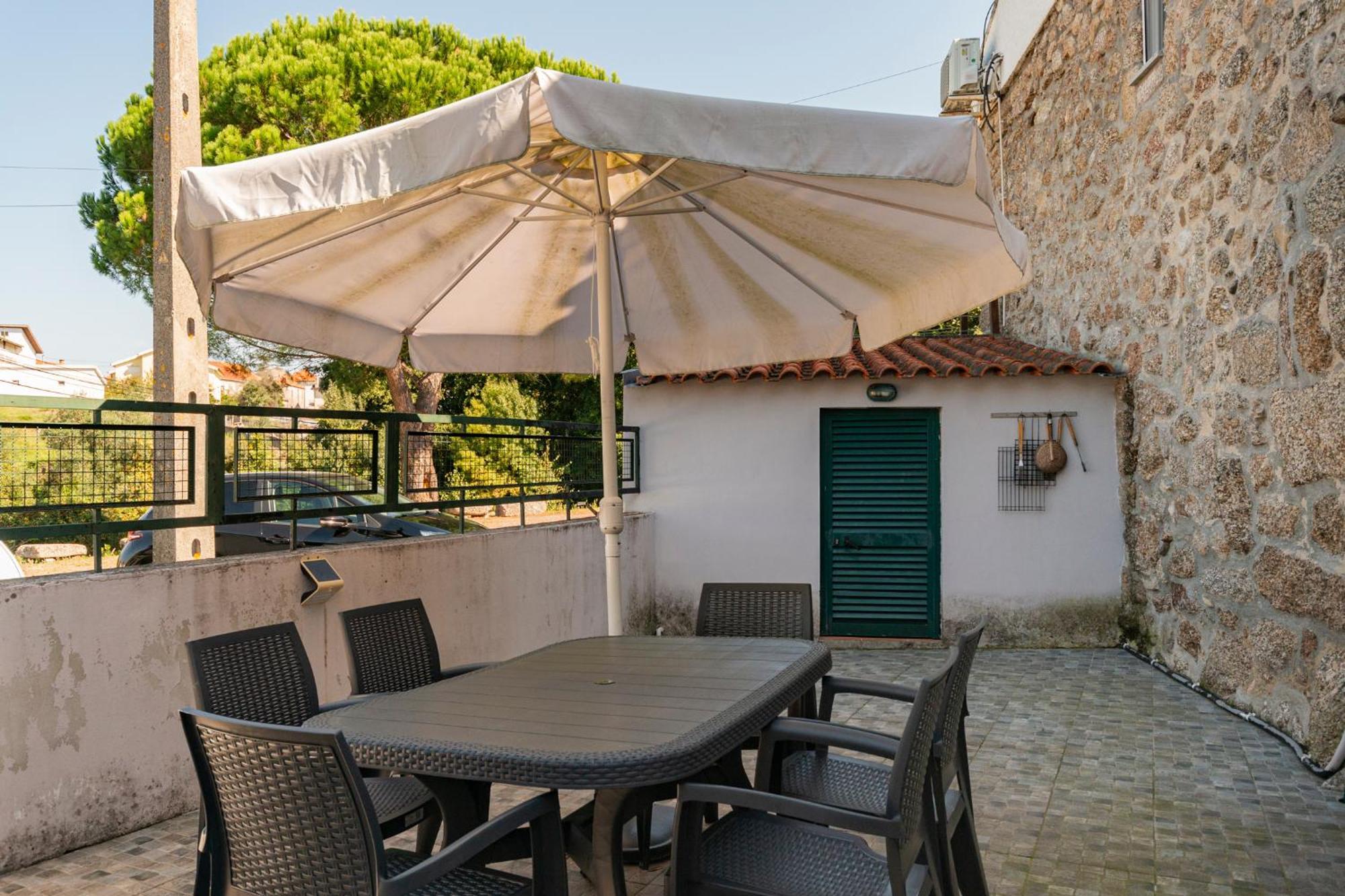 Casa Rustica T2 Com Salamandra E Cozinha - Seia - Serra Da Estrela - Casa Do Loureiro II Zewnętrze zdjęcie